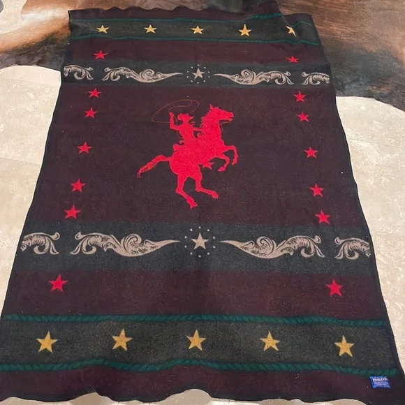 Wool Pendleton blanket vintage retired print reversible .#yellowstone